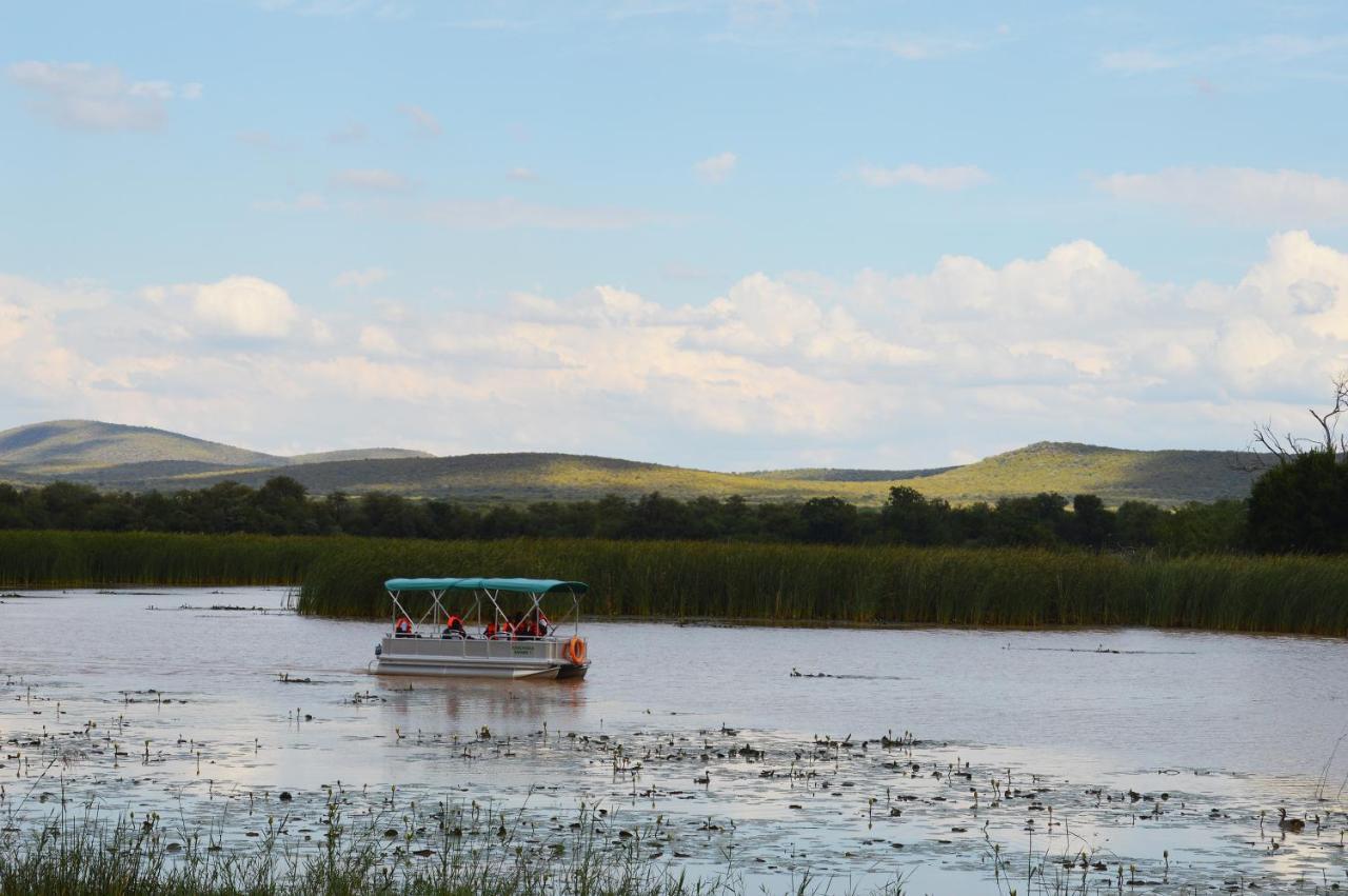 Crocodile Pools River Safaris Gaborone Esterno foto