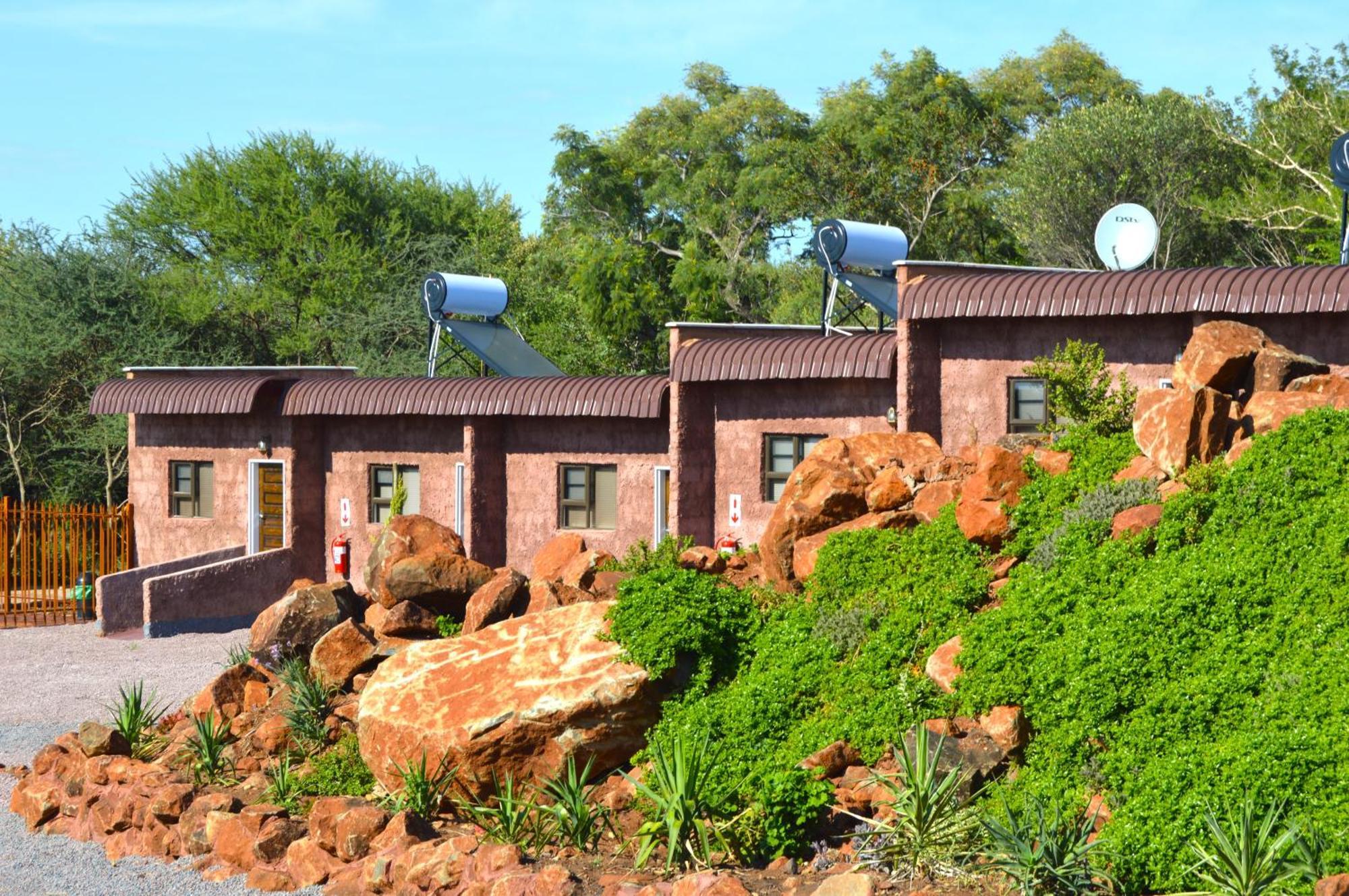 Crocodile Pools Resort Gaborone Esterno foto