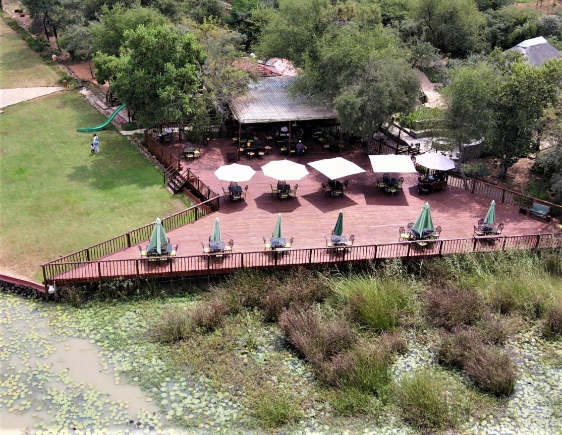 Crocodile Pools Resort Gaborone Esterno foto