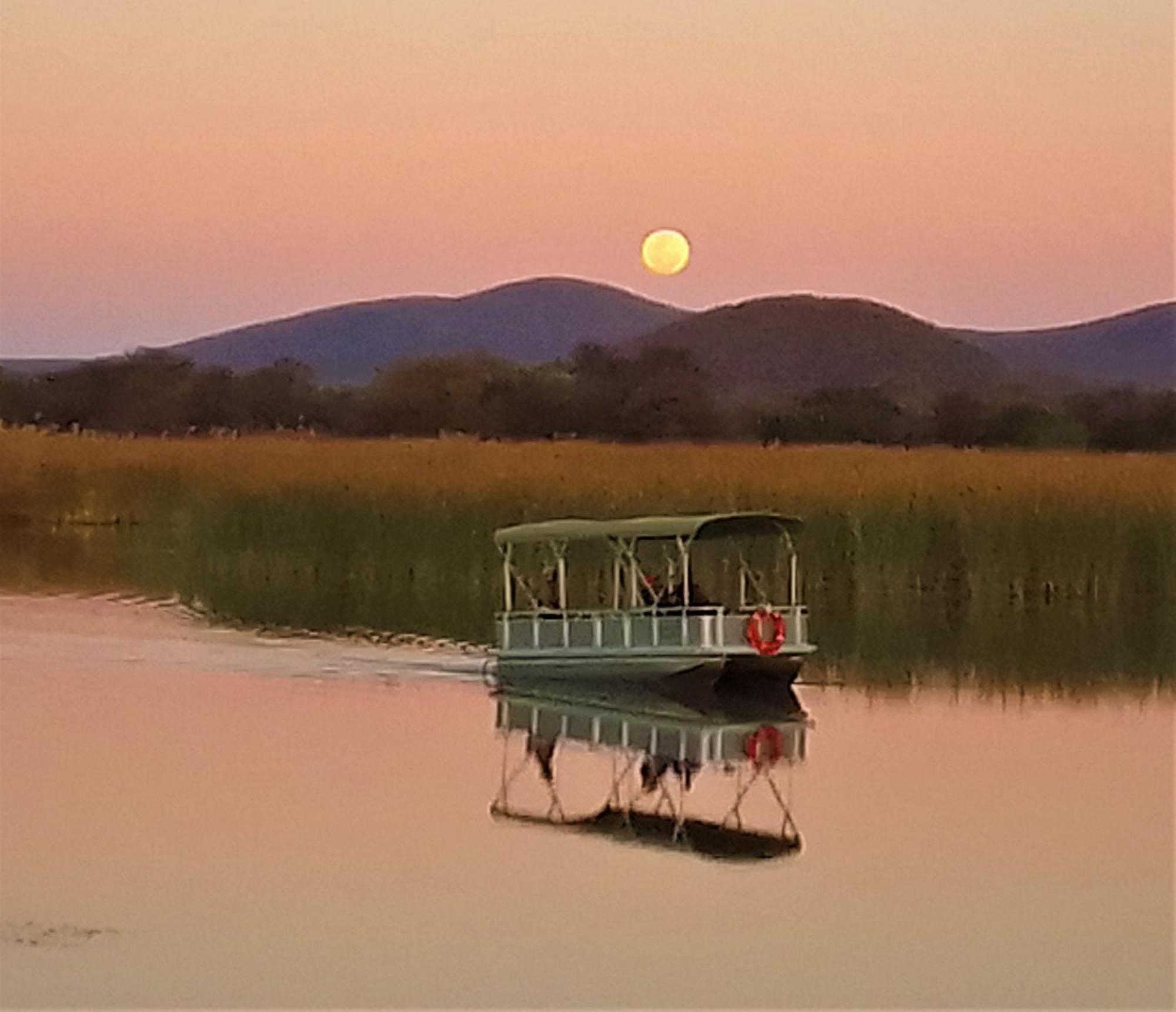 Crocodile Pools River Safaris Gaborone Esterno foto