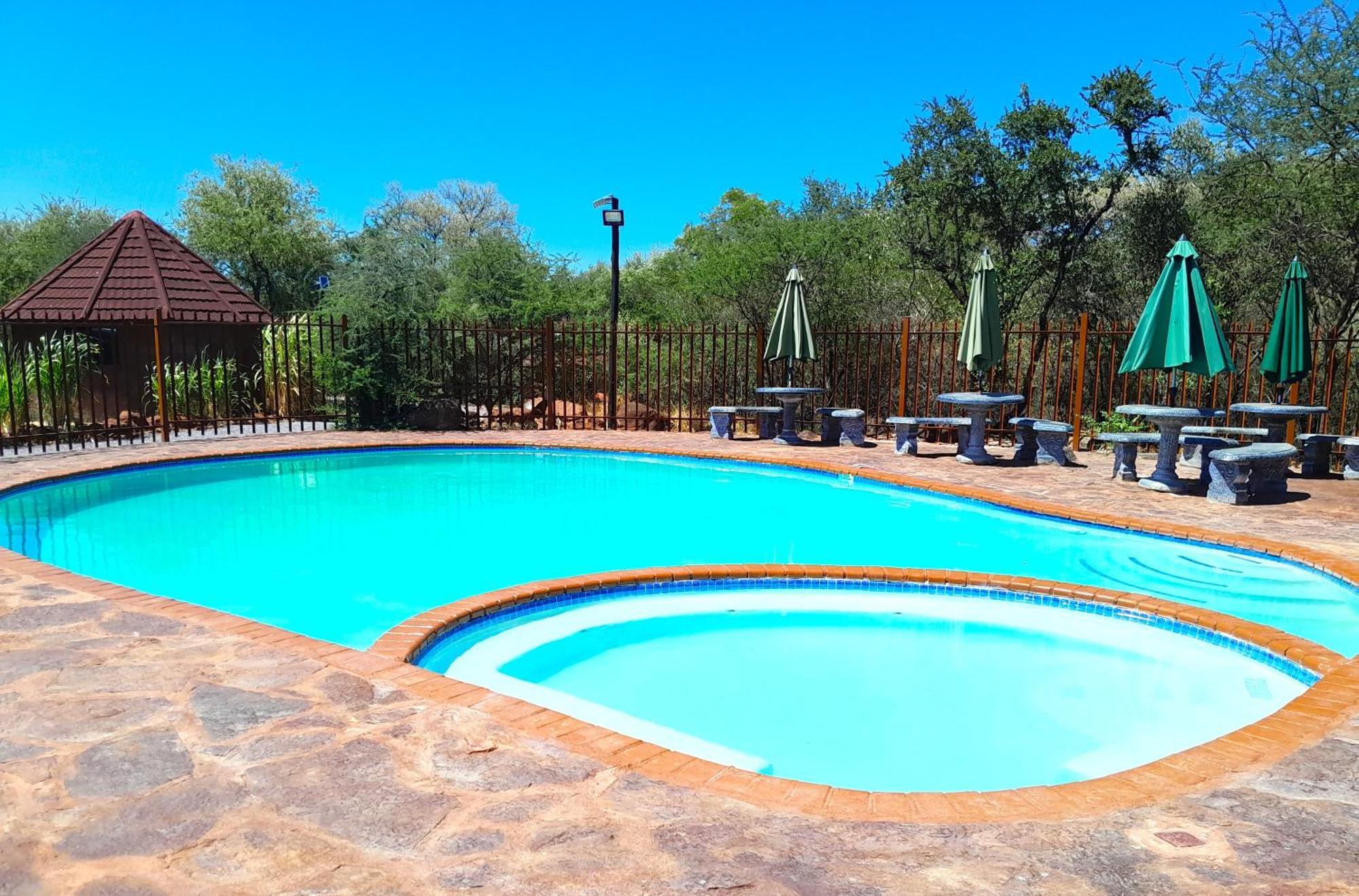 Crocodile Pools Resort Gaborone Esterno foto