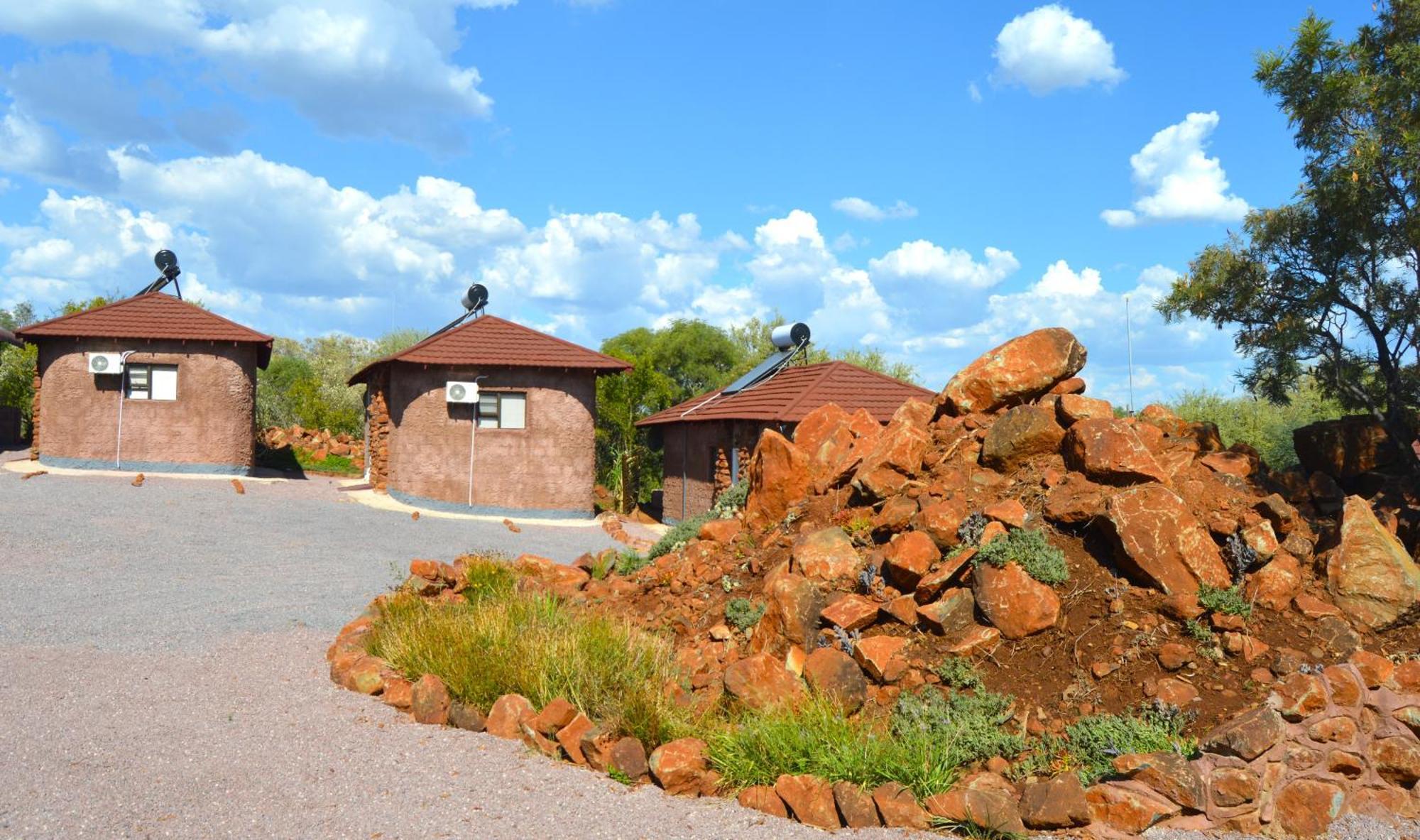 Crocodile Pools Resort Gaborone Esterno foto