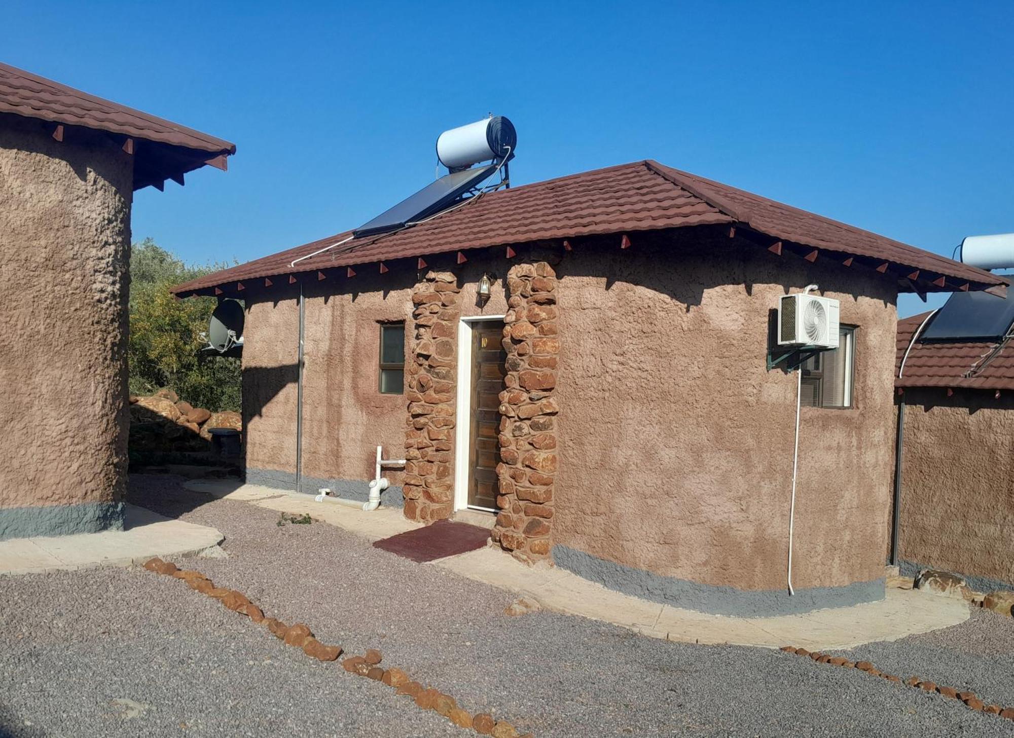 Crocodile Pools Resort Gaborone Esterno foto